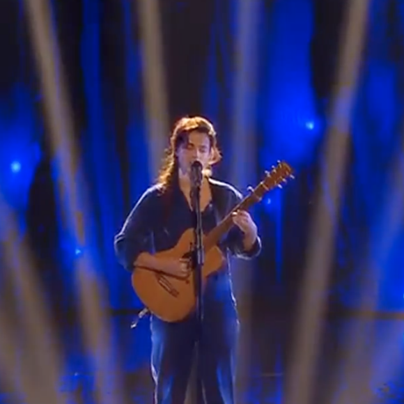 Louise de l'équipe de Vianney lors des super cross-battles de "The Voice" - Émission du 7 mai 2022, TF1