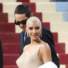 Kim Kardashian et Pete Davidson - Les célébrités arrivent à la soirée du "MET Gala 2022" à New York, le 2 mai 2022.