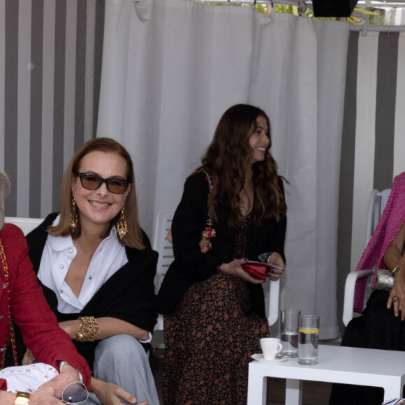 Caroline de Hanovre, Carole Bouquet et Sofia Coppola - Défilé croisière Chanel au Monte Carlo Beach à Monaco, le 5 mai 2022. © Olivier Borde / Bestimage
