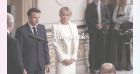 Investiture d'Emmanuel Macron : Brigitte Macron impressionne en blanc Vuitton, devant François Cluzet
