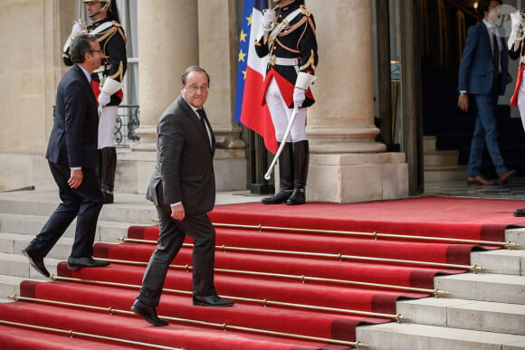 Francois Hollande - Arrivées des personnalités - Cérémonie d'investiture du Président de la République à Paris le 7 mai 2022 © Aurelien Morissard / Panoramic / Bestimage