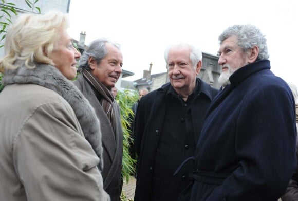 Christian Morin, Pierre Bellemare et Patrick Préjean aux funérailles de Roger Pierre qui ont eu lieu à Saint-Ouen, le 28 janvier 2010 !