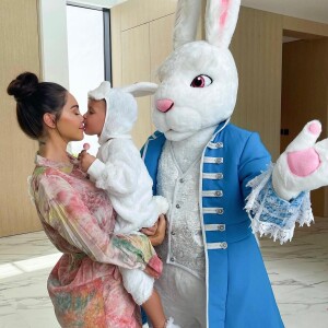 Nabilla enceinte de son deuxième enfant, fruit de ses amours avec son époux Thomas Vergara.