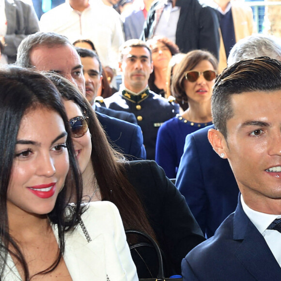 Cristiano Ronaldo et sa famille à l'aéroport de Madère rebaptisé le 29 mars 2017. © Atlantico Press via ZUMA Wire