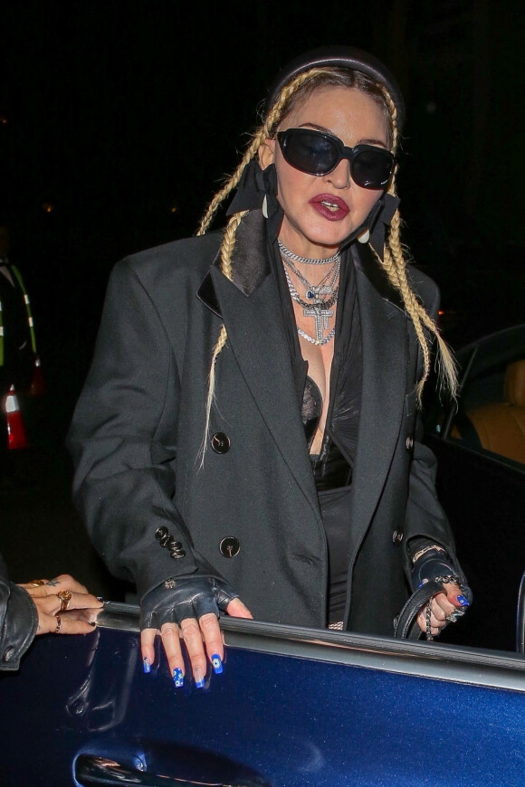 Madonna - Arrivées à la soirée Burberry à Los Angeles. Le 20 avril 2022