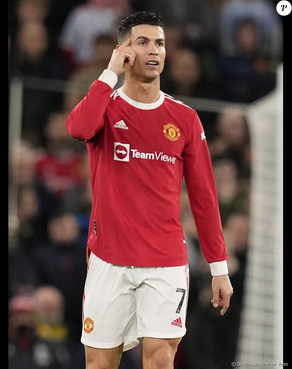 Match de football en Premier League : Manchester United remporte la victoire 3 à 1 face à Burnley au stade Old Trafford. © Andrew Yates/Sportimage/Cal Sport Media / Bestimage