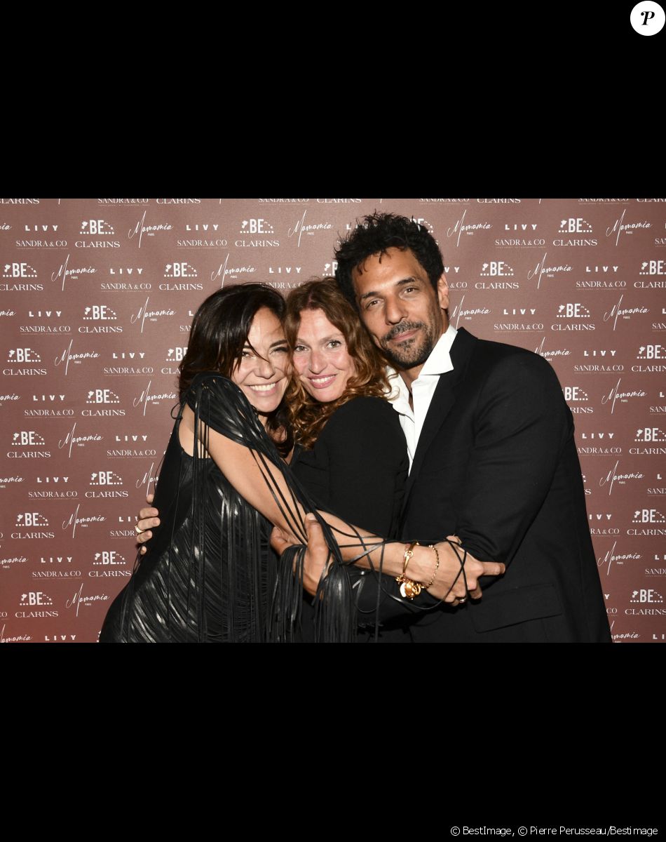 Exclusif - Sandra Sisley (robe Jitrois), Aurélie Saada et Tomer Sisley - Soirée du 49ème anniversaire de Sandra Sisley (née le 25 avril) et les 6 ans de "Retrouvite" avec son mari Tomer au restaurant Mamamia à Paris © Pierre Perusseau/Bestimage