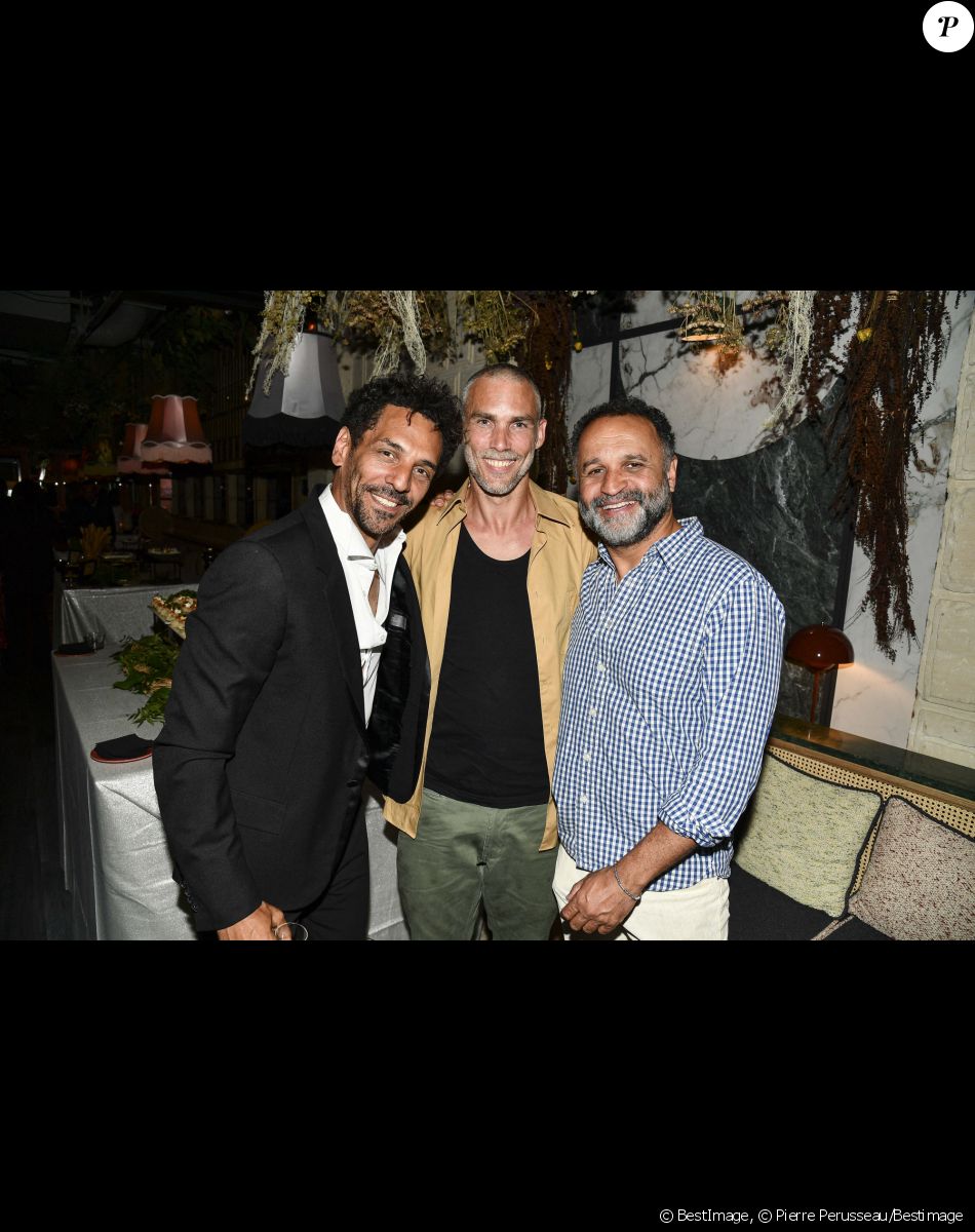 Exclusif - Tomer Sisley, Gianni Giardinelli et Yannig Samot - Soirée du 49ème anniversaire de Sandra Sisley (née le 25 avril) et les 6 ans de "Retrouvite" avec son mari Tomer au restaurant Mamamia à Paris © Pierre Perusseau/Bestimage