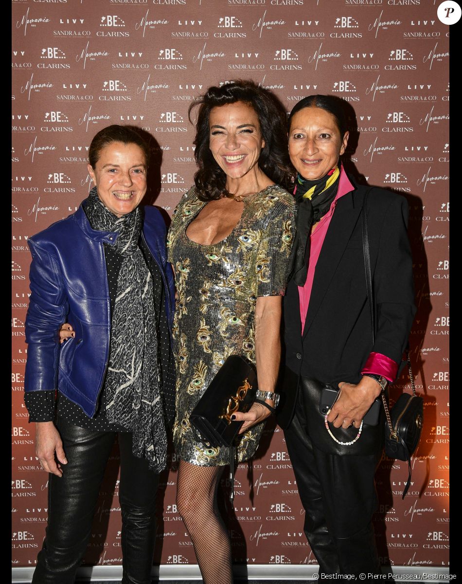 Exclusif - Catherine Marin, Sandra Sisley (robe Schiaparelli), Nora Sahli - Soirée du 49ème anniversaire de Sandra Sisley (née le 25 avril) et les 6 ans de "Retrouvite" avec son mari Tomer au restaurant Mamamia à Paris © Pierre Perusseau/Bestimage
