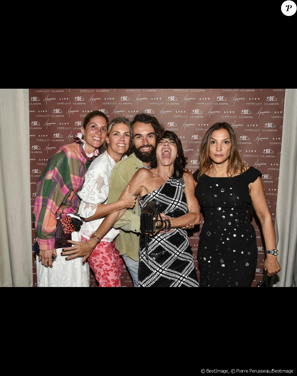 Exclusif - Marie Courroy, Sandra Sisley (robe Ungaro) et Anne Sophie Aparis - Soirée du 49ème anniversaire de Sandra Sisley (née le 25 avril) et les 6 ans de "Retrouvite" avec son mari Tomer au restaurant Mamamia à Paris © Pierre Perusseau/Bestimage