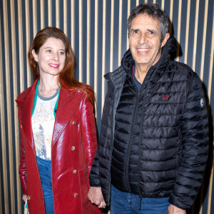 Julien Clerc et sa femme Hélène Grémillon - Avant Première Parisienne du film «Seule la terre est éternelle » à l'UGC Danton le 22 mars 2022. © Olivier Borde / Bestimage  