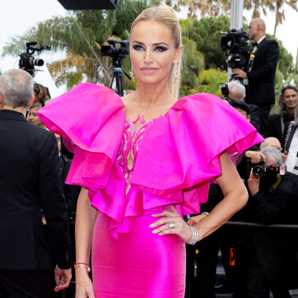 Adriana Karembeu - Montée des marches du film " Top Gun : Maverick " lors du 75ème Festival International du Film de Cannes. © Olivier Borde / Bestimage 