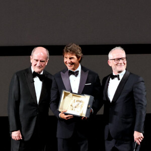 Pierre Lescure, Thierry Frémaux - Remise de la palme d'honneur à Tom Cruise lors du 75ème Festival International du Film de Cannes. Le 18 mai 2022 © Dominique Jacovides / Bestimage 