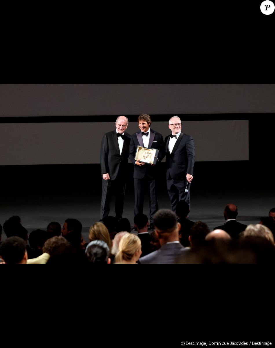 Pierre Lescure, Thierry Frémaux - Remise de la palme d'honneur à Tom Cruise lors du 75ème Festival International du Film de Cannes. Le 18 mai 2022 © Dominique Jacovides / Bestimage