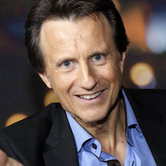 Exclusif - Portrait de Vincent Perrot. Le 10 novembre 2020 © Cédric Perrin / Bestimage