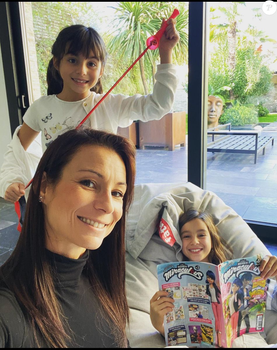 Jennifer Lauret avec ses filles