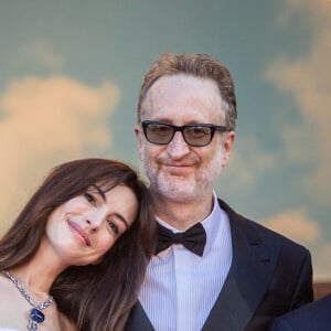 Anne Hathaway, James Gray - Montée des marches du film " Armageddon Time " lors du 75ème Festival International du Film de Cannes. Le 19 mai 2022 © Cyril Moreau / Bestimage