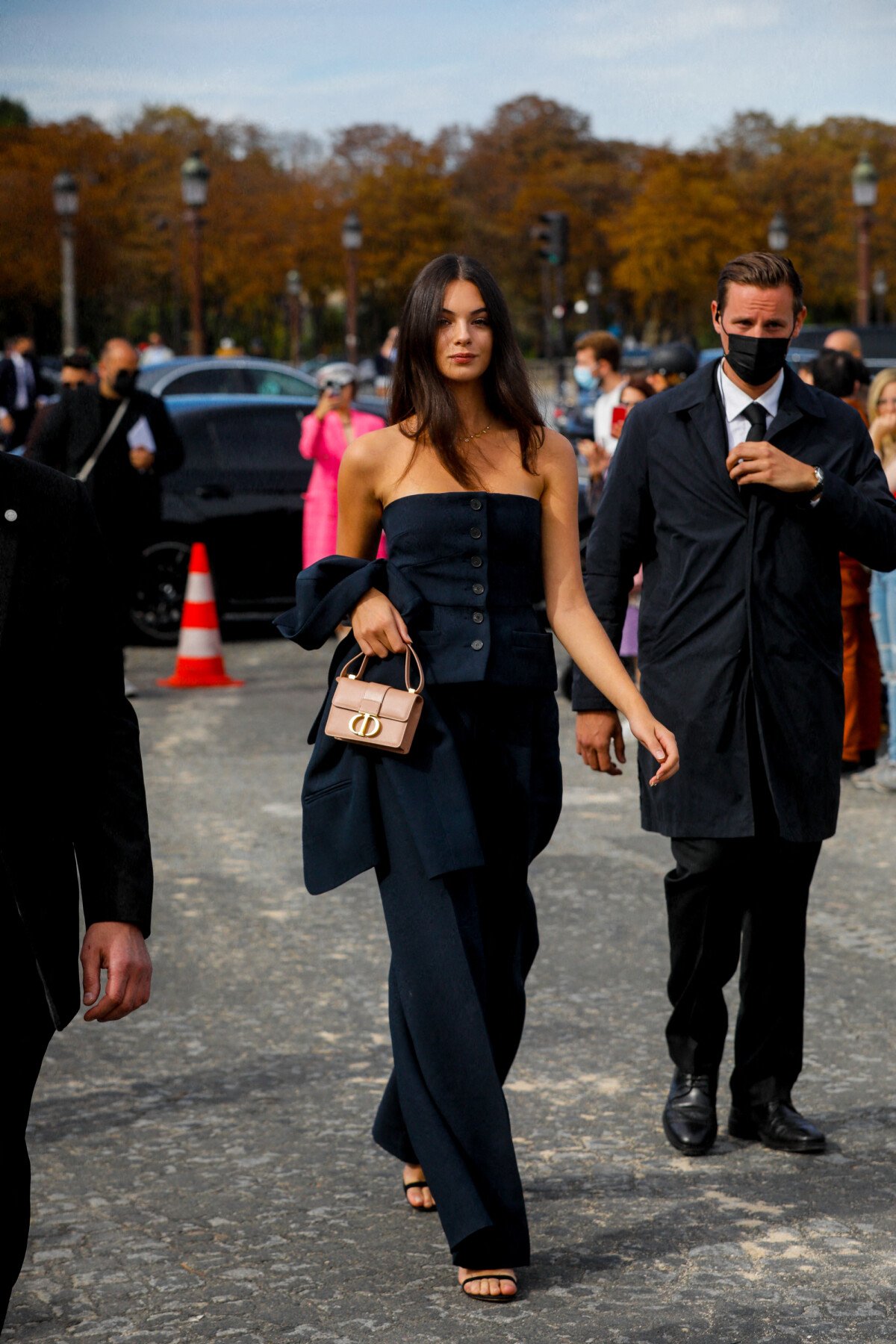 Photo Deva Cassel Arrivées Au Défilé De Mode Dior Lors De La La Fashion Week Printempsété 2894