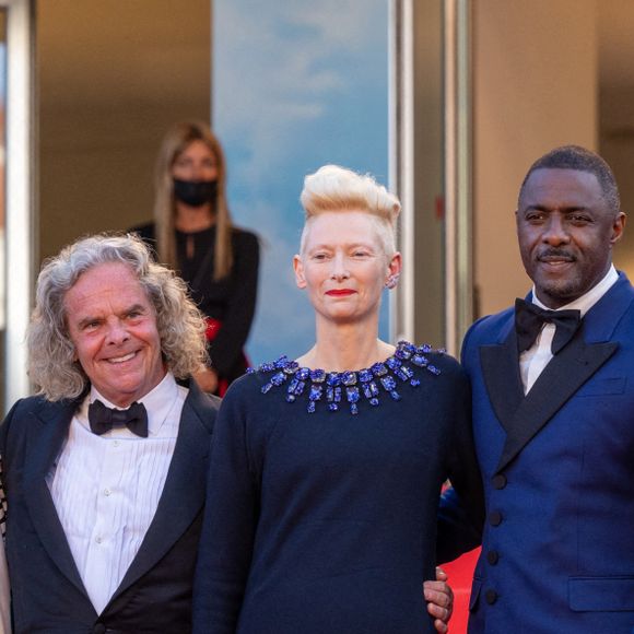 Nicolas Mouawad, George Miller, Margaret Sixel, Douglas Mitchell, Tilda Swinton, Idris Elba, Augusta Gore, Ece Yüksel, Zerrin Tekindor - Montée des marches du film " Three Thousand Years of Longing (3000 ans à t'attendre) " lors du 75ème Festival International du Film de Cannes. Le 20 mai 2022 © Olivier Borde / Bestimage 