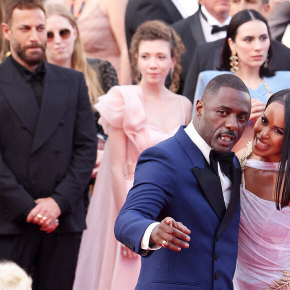 Idris Elba et sa femme Sabrina - Montée des marches du film " Three Thousand Years of Longing (3000 ans à t'attendre) " lors du 75ème Festival International du Film de Cannes. Le 20 mai 2022 © Dominique Jacovides / Bestimage 