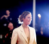 Vicky Krieps - Montée des marches du film "R.M.N." lors du 75ème Festival International du Film de Cannes, le 21 mai 2022. © Dominique Jacovides / Bestimage 