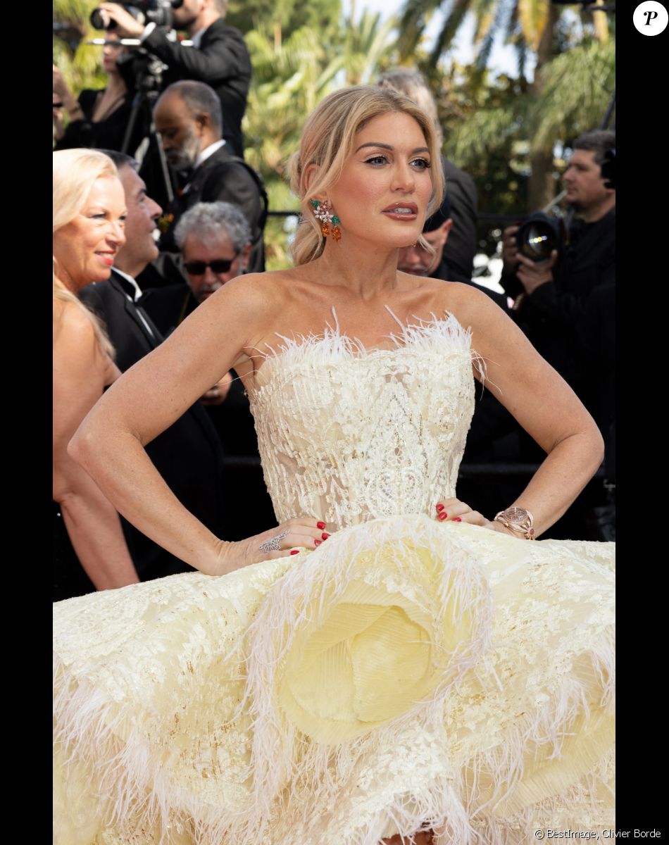 Hofit Golan - Montée des marches du film " Triangle of Sadness (Sans filtre) " lors du 75ème Festival International du Film de Cannes. Le 21 mai 2022 © Olivier Borde / Bestimage