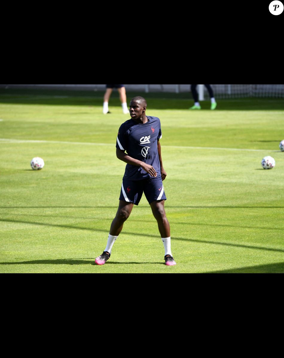 Kurt Zouma - Les joueurs de l'équipe de France de football s'entrainent à Munich pour l'Euro 2020 le 16 juin 2021. © Anthony Bibard /FEP / Panoramic / Bestimage