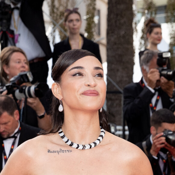 Camelia Jordana - Montée des marches du film " L'Innocent " lors du 75ème Festival International du Film de Cannes. Le 24 mai 2022 © Cyril Moreau / Bestimage 