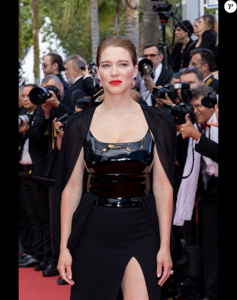 Léa Seydoux - Montée des marches du film " L'Innocent " lors du 75ème Festival International du Film de Cannes. Le 24 mai 2022 © Olivier Borde / Bestimage