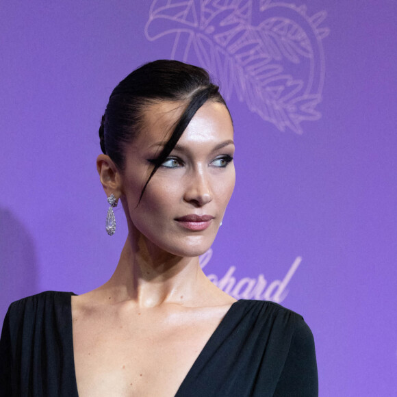 Bella Hadid - Photocall du dîner du 75ème Festival International du Film de Cannes. Le 24 mai 2022