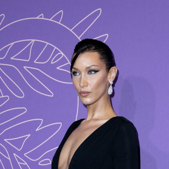 Bella Hadid - Photocall du dîner du 75ème Festival International du Film de Cannes. Le 24 mai 2022