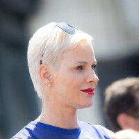 Charlene de Monaco en robe bleue : elle éclipse Albert au Grand Prix de Formule 1