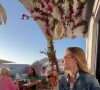 Arnaud Ducret et son épouse Claire en lune de miel à Santorin. Instagram. Le 30 mai 2022.