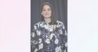 Marion Cotillard appelée à la rescousse : jean oversize et blouse Chanel pour un projet de dernière minute !