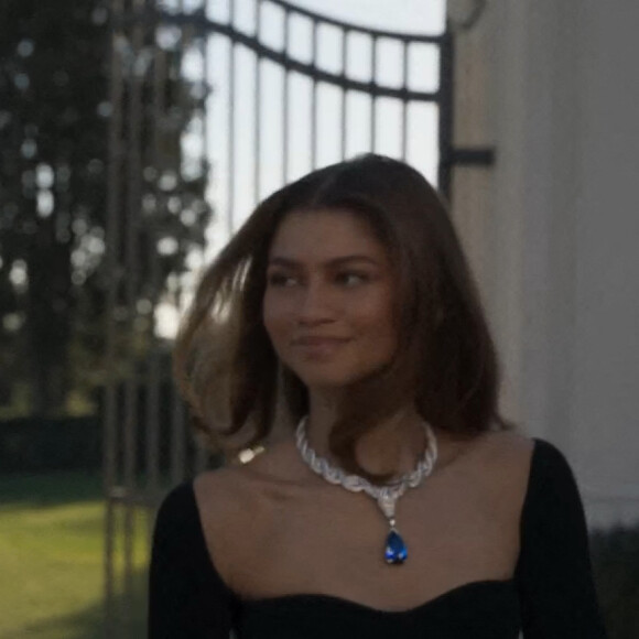 Anne Hathaway et Zendaya dans la nouvelle campagne publicitaire Bulgari. Cannes. Le 26 mai 2022. 