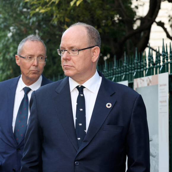 Le prince Albert II de Monaco, Mélanie Laurent (visite de l'exposition "Le prince et le peintre, Albert 1er et Louis Tinayre, une amitié à la découverte du monde") - Le prince Albert II de Monaco inaugure l'exposition Mission Polaire avec Mélanie.Laurent, marraine de l'exposition, au musée océanographique de Monaco le 1er juin 2022. © Claudia Albuquerque / Bestimage 