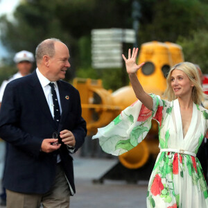 Le prince Albert II de Monaco et Mélanie Laurent - Le prince Albert II de Monaco inaugure l'exposition Mission Polaire avec Mélanie.Laurent, marraine de l'exposition, au musée océanographique de Monaco le 1er juin 2022. © Jean-François Ottonello / Nice Matin / Bestimage 