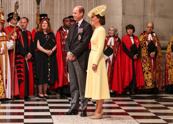 Le prince William, duc de Cambridge, et Catherine (Kate) Middleton, duchesse de Cambridge - - Les membres de la famille royale et les invités lors de la messe célébrée à la cathédrale Saint-Paul de Londres, dans le cadre du jubilé de platine (70 ans de règne) de la reine Elisabeth II d'Angleterre. Londres, le 3 juin 2022. 