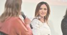 Fabienne Carat rejoint le casting d'une célèbre série TF1 : des premières images de tournage dévoilées