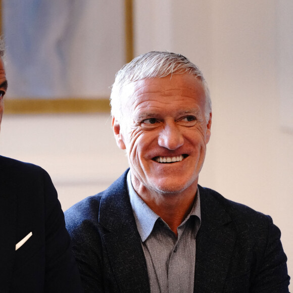 Jean-Pierre Rivère (président de l'OGC Nice), Didier Deschamps (sélectionneur de l'équipe de France) - Présentation du "Match des légendes", match caritatif avec les anciens internationaux français à Nice, France, le 25 mai 2022. © Norbert Scanella/Panoramic/Bestimage