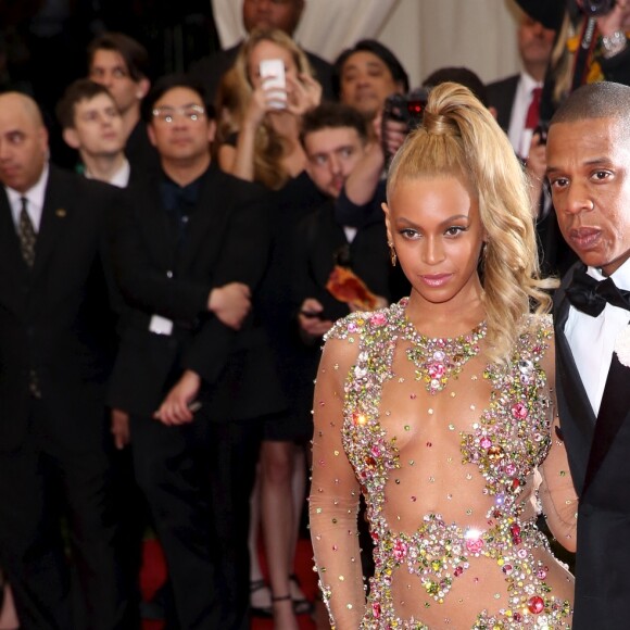 Beyonce, Jay-Z - Soirée Costume Institute Gala 2015 (Met Ball) au Metropolitan Museum, célébrant l'ouverture de Chine: à travers le miroir à New York. Le 4 mai 2015. 