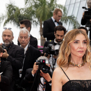 Clotilde Courau - Montée des marches du film " Les Amandiers " lors du 75ème Festival International du Film de Cannes. Le 22 mai 2022 © Olivier Borde / Bestimage 