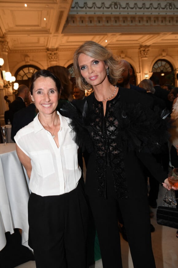 Alexia Laroche-Joubert, présidente du comité miss France, Sylvie Tellier lors du gala de l'association "Les bonnes fées" à l'InterContinental Paris le 14 juin 2022. © Rachid Bellak / Bestimage