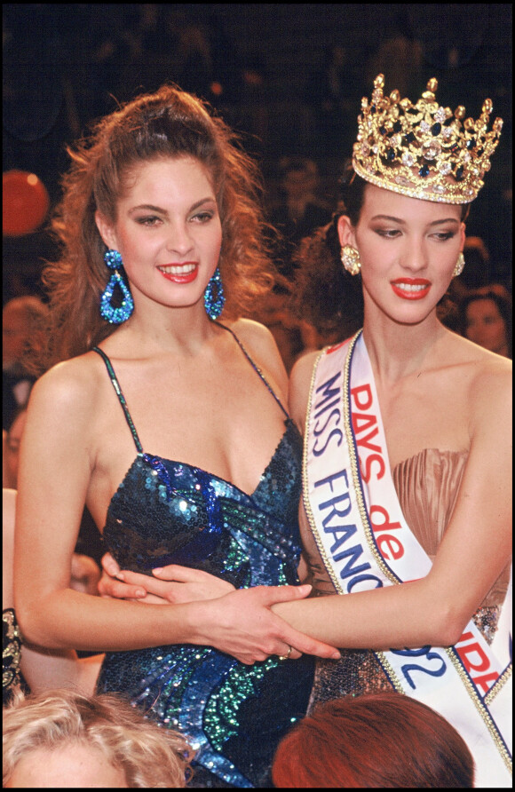 Archives- Mareva Georges et Linda Hardy, élue Miss France 1992.
