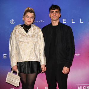 Louane et son compagnon Florian Rossi - Avant Première de " Belle " film animé japonais au Grand Rex à Paris le 6 décembre 2021 . © Veeren / Bestimage 