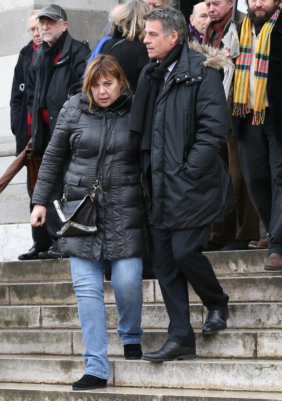 Michèle Bernier et Bruno Gaccio - Sortie des obsèques de François Cavanna au Père Lachaise à Paris. Le 6 février 2014