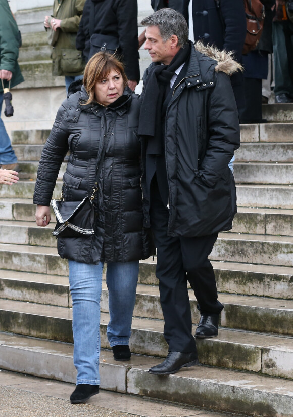 Michèle Bernier et Bruno Gaccio - Sortie des obsèques de François Cavanna au Père Lachaise à Paris. Le 6 février 2014