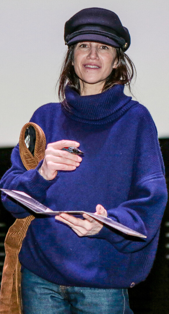 Exclusif - Charlotte Gainsbourg présente son film "Jane par Charlotte" au cinéma Pont des arts à Marcq-en-Baroeul le 13 janvier 2022. © Stéphane Vansteenkiste / Bestimage