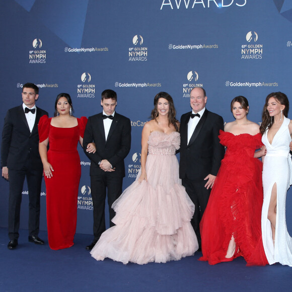 Tanner Novlan, Louis Ducruet et sa femme Marie, Jacqueline MacInnes Wood, le Prince Albert II de Monaco, Camille Gottlieb, Krista Allen, Thorsten Kaye - Cérémonie de clotûre du 61ème Festival de Télévision de Monte Carlo le 21 juin 2022. © Denis Guignebourg/Bestimage