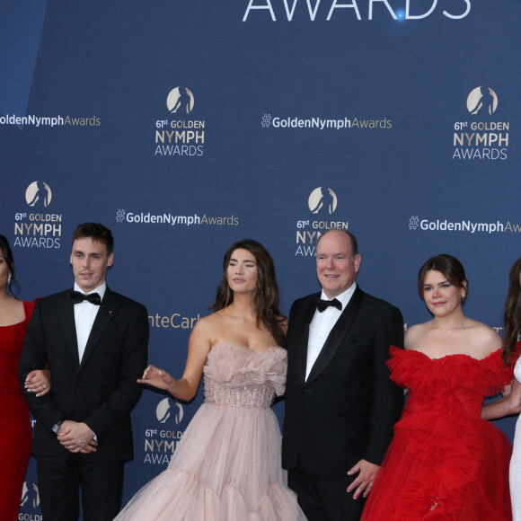 Tanner Novlan, Louis Ducruet et sa femme Marie, Jacqueline MacInnes Wood, le Prince Albert II de Monaco, Camille Gottlieb, Krista Allen, Thorsten Kaye - Cérémonie de clotûre du 61ème Festival de Télévision de Monte Carlo le 21 juin 2022. © Denis Guignebourg/Bestimage